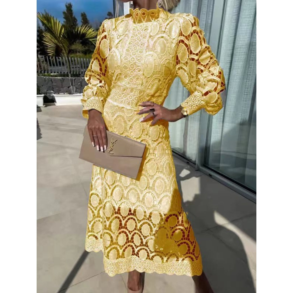 Lovia – Robe Midi en Dentelle