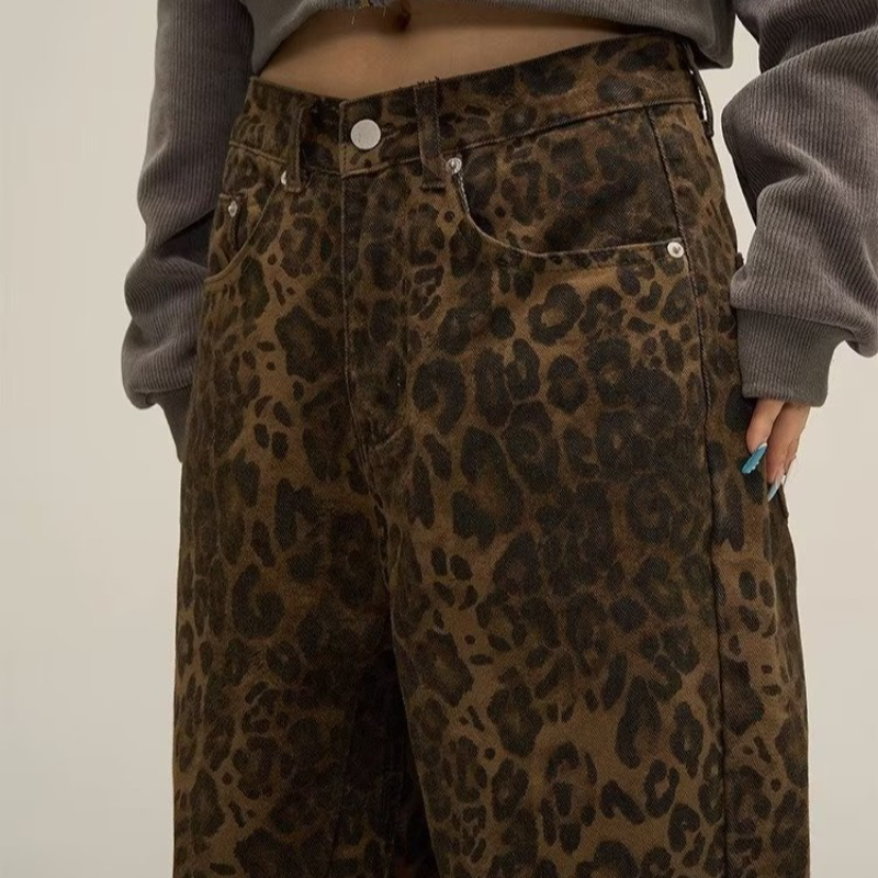 Lovia – Pantalon Imprimé Léopard