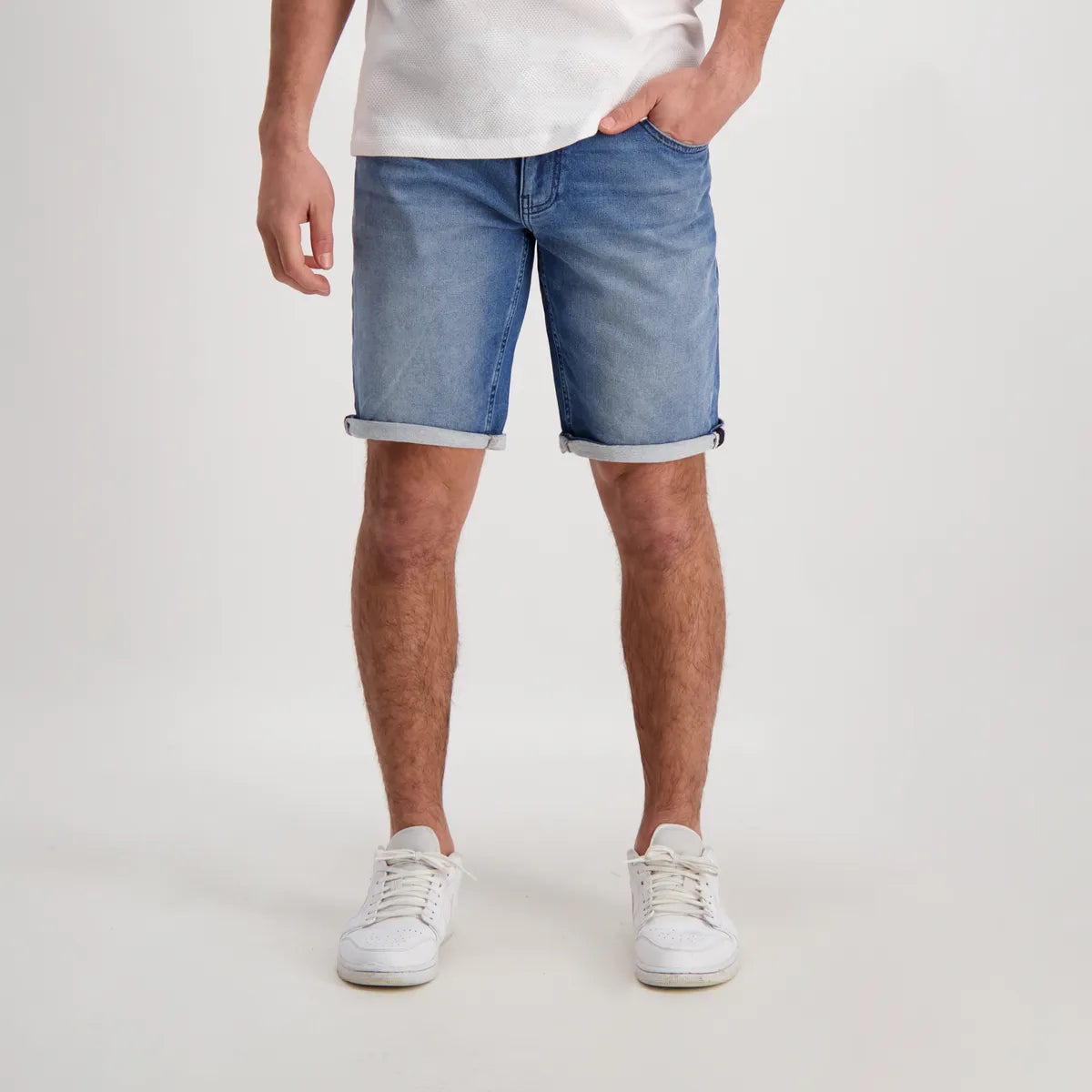 Lovia – Short Cardiff