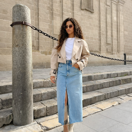 Lovia - Trench-Coat Court