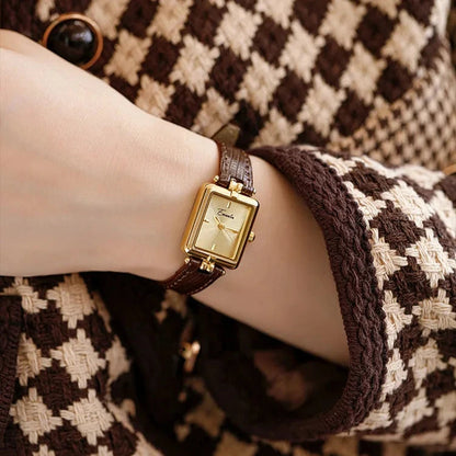 Montre Femme Dorée avec Bracelet en Cuir Classique