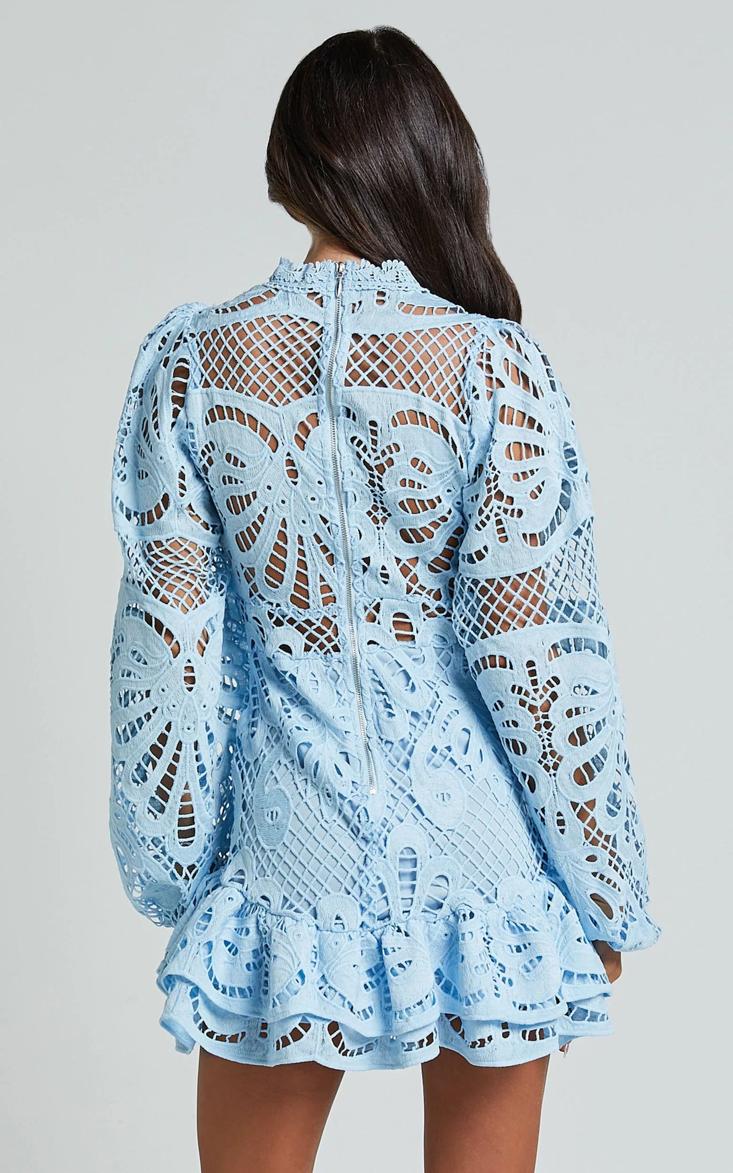 Lovia – Mini Robe Élégante